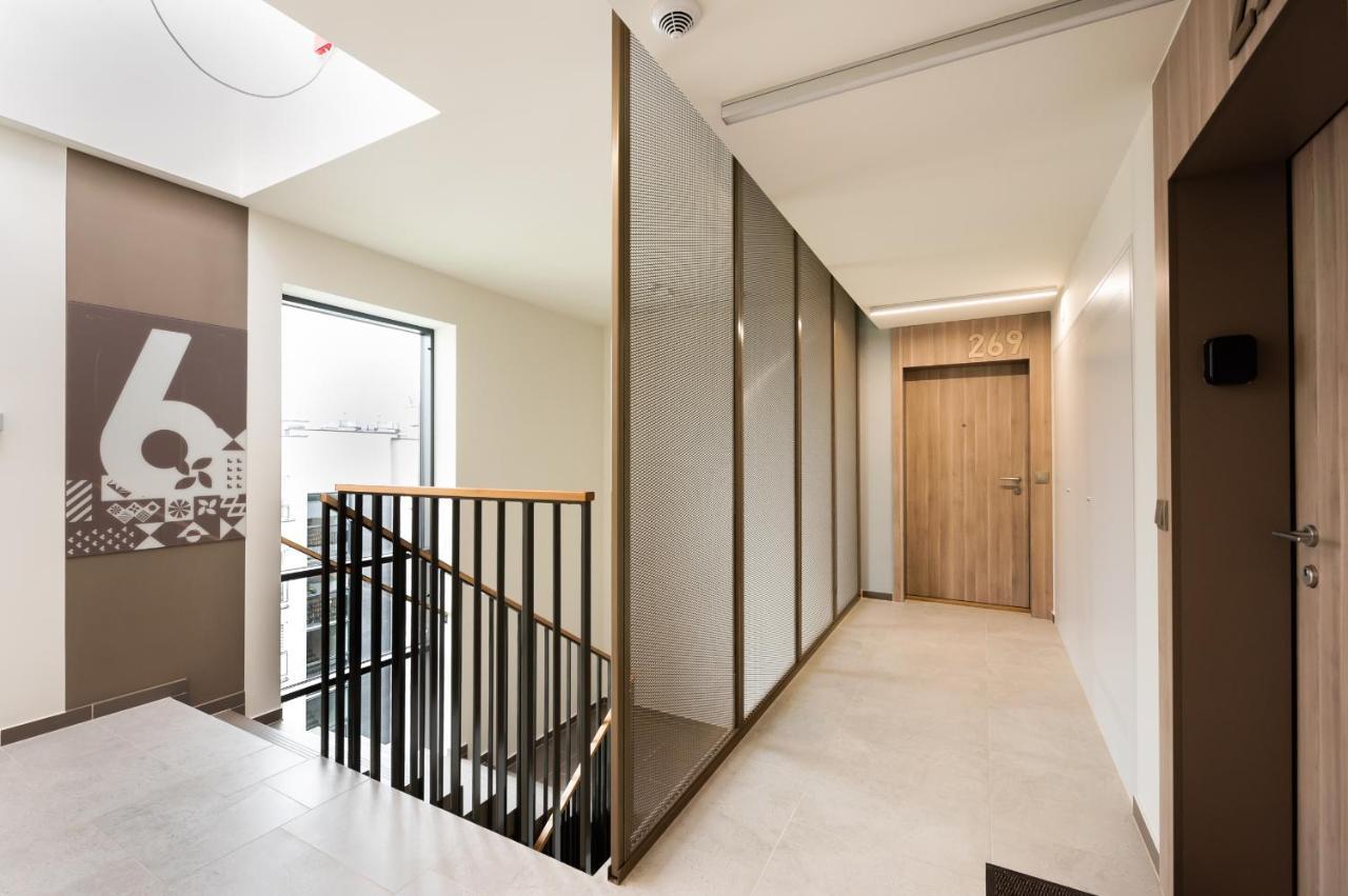 Wola Skwer Sunny Apartment Warsaw Exterior photo
